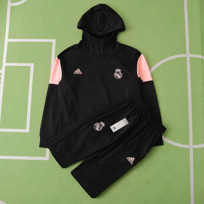 Спортивный костюм «Реал Мадрида» 23-24 сезон