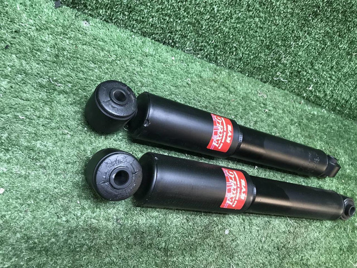 Амортизатор задний Hyundai Solaris 1 (10-17) KYB