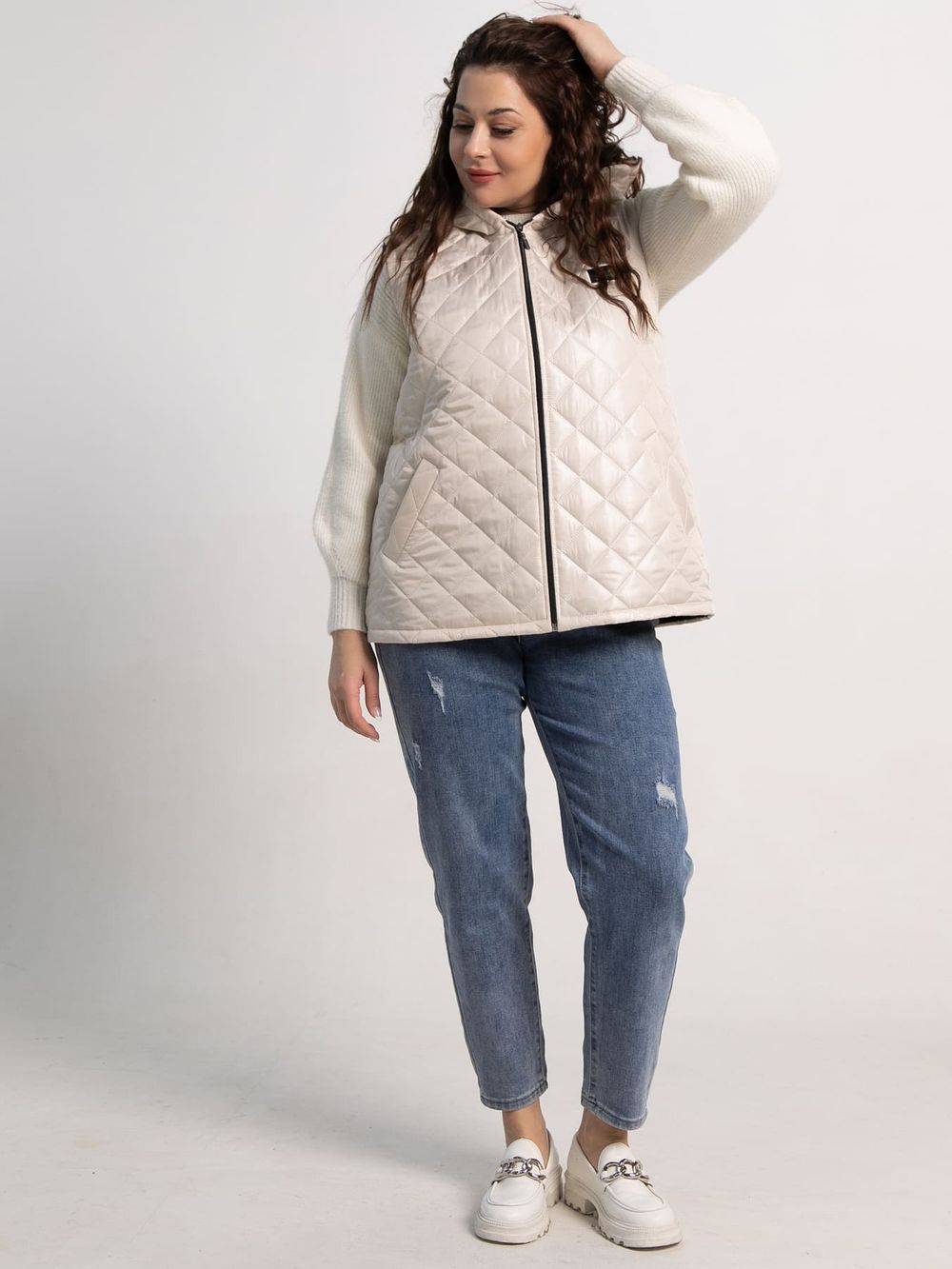 Жилет утепленный Дориана (бежевый) Б15322-18М LT Collection