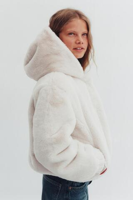 ZARA КУРТКА С КАПЮШОНОМ И ОТДЕЛКОЙ ПОД МЕХ, ЭКРЮ