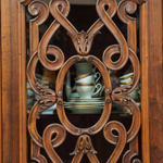 Кабинетный шкаф