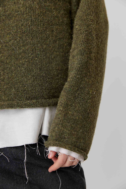 Рыбацкий свитер из шерсти цвета хаки