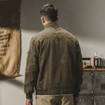 Мужская ветровка на резинке в Американском ретро-стиле из натурального хлопка без капюшона.