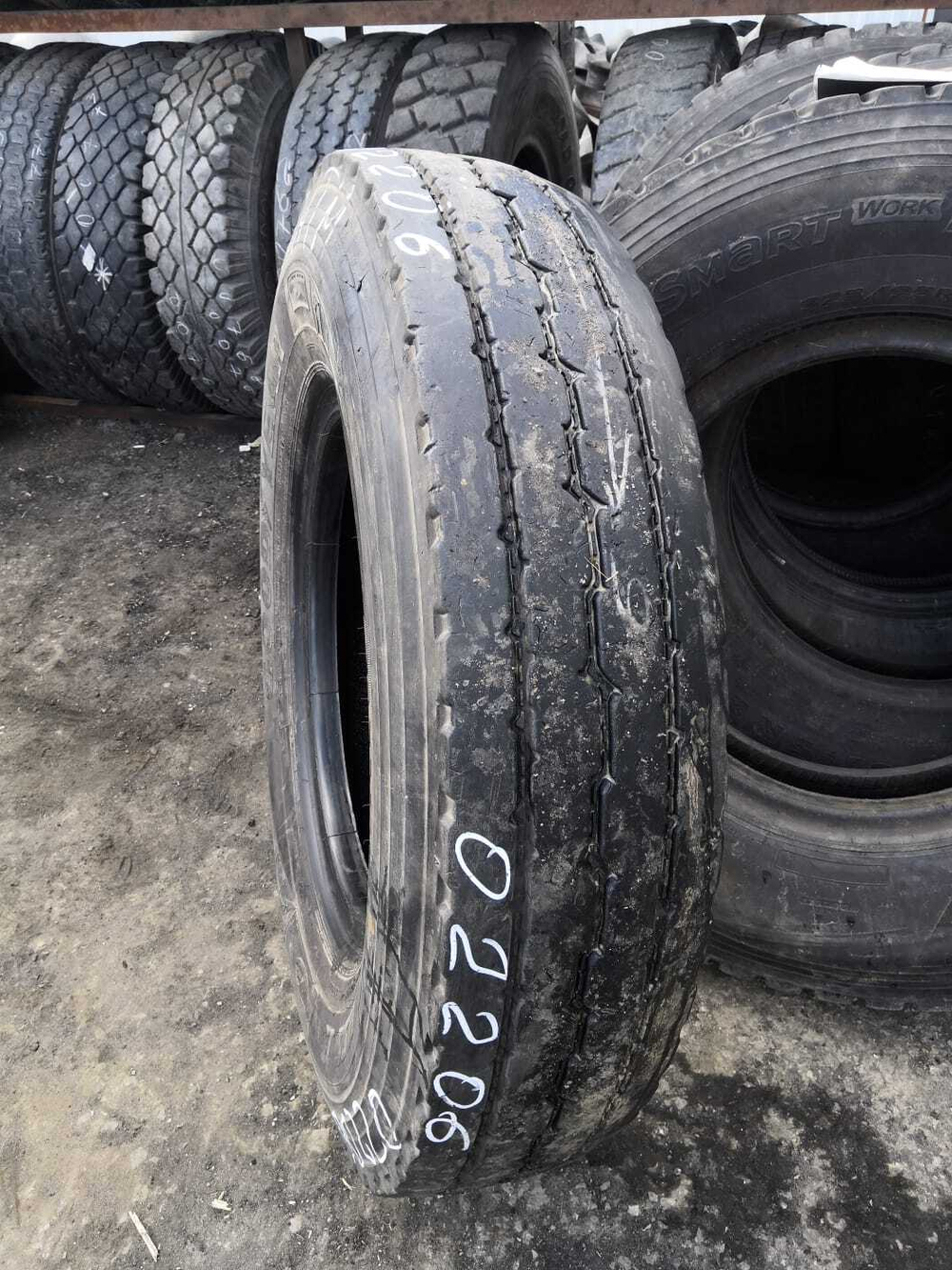 325/95R24 Goodyear OmniTrac MSS2 шина б/у