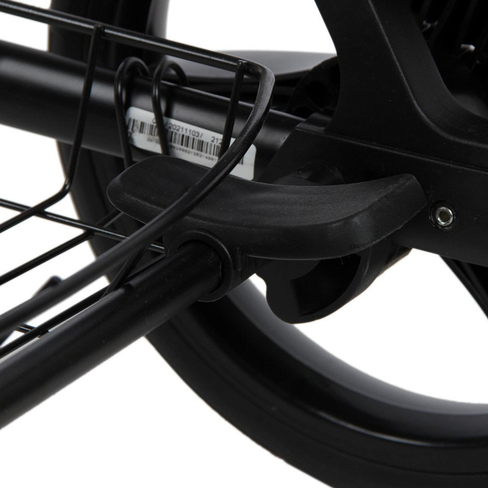 Детская коляска AroTeam Cocoline Prima 3 в 1 с автокреслом Avionaut Cosmo 08 белая кожа