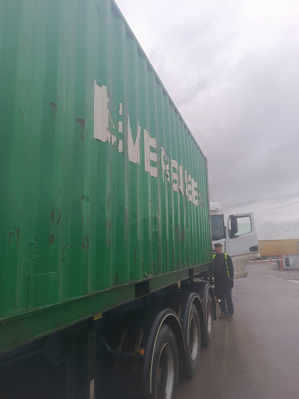 Контейнер 20 футов № EITU0182090