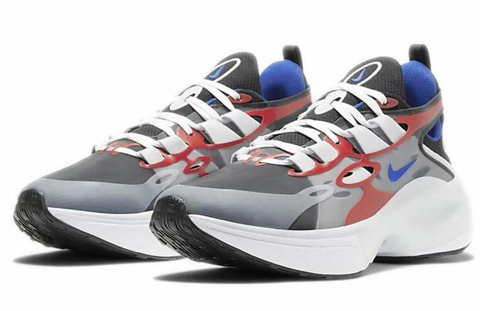 Кроссовки Nike Signal Dmsx