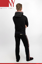 Спортивный костюм с капюшоном