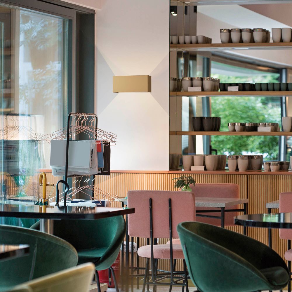 9224 Настенный уличный светильник DAVOS