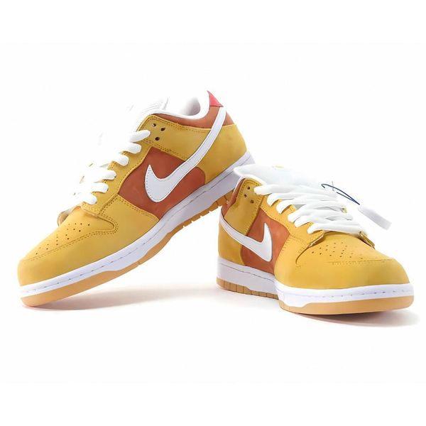 Chocolate Skateboards и Nike SB Dunk Low!