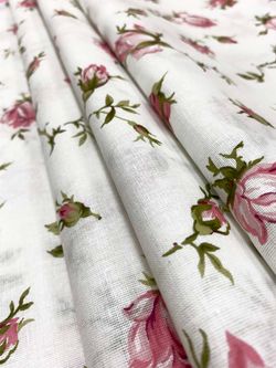 Постельное белье Сказка "Розовые бутоны" 1,5-сп Наволочка 70х70 см 1 шт Простынь 150х215 см Пододеяльник 145х215 см, перкаль