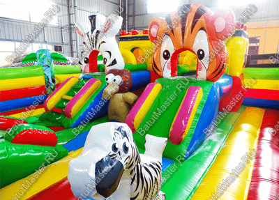 Коммерческий надувной батут "Зверята на радуге" 10*7*2.8 м