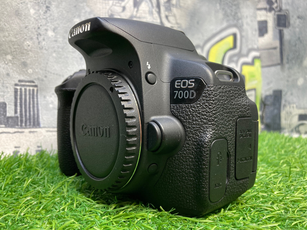 Canon 700D 1000 кадров