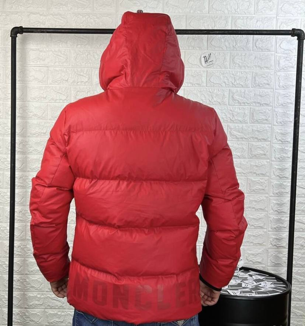 Пуховик Moncler Red