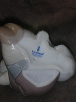 Статуэтка. Фарфор. Мальчик эскимос с медвежонком. Lladro. Испания