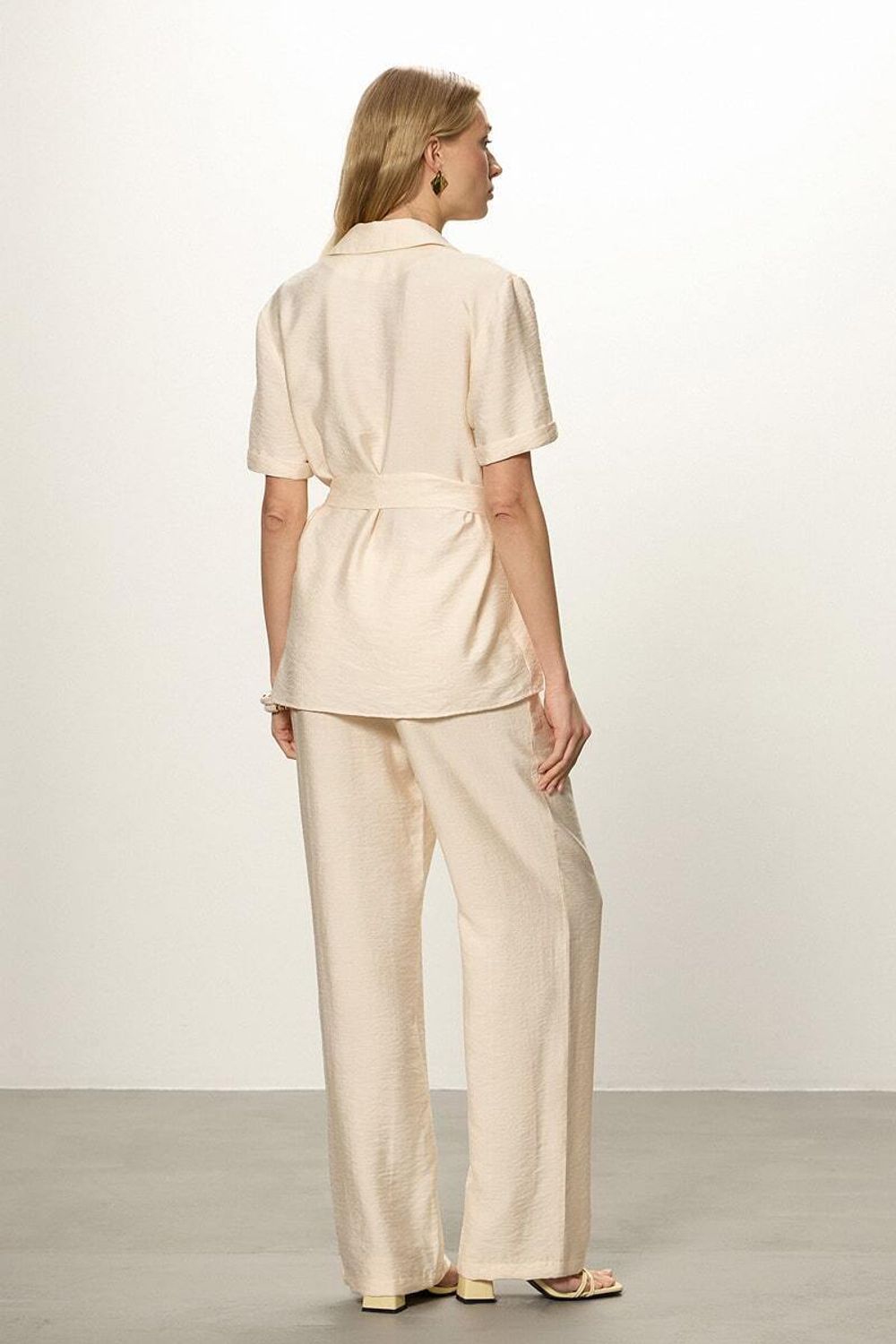 Брюки палаццо на резинке молочная вискоза (Размер 42, 44)