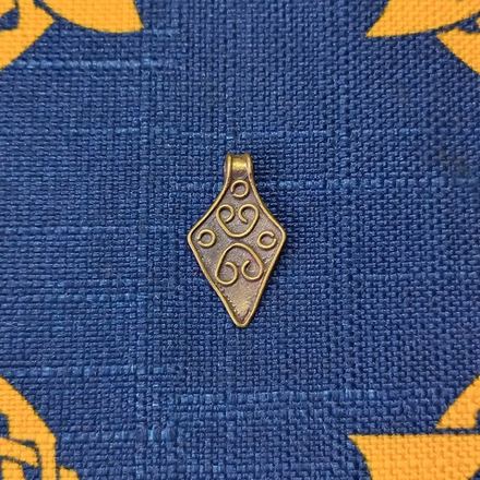 Подвеска. Гнёздово 9-10 в.