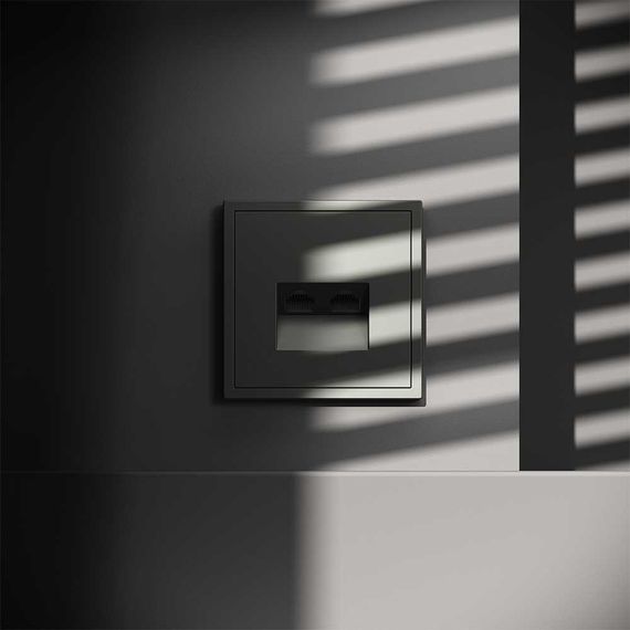 Розетка компьютерная встраиваемая Voltum S70 двойная RJ45+RJ45 кат.6, (титан) VLS060206