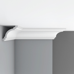 Плинтус потолочный гладкий Decomaster 96275 140х142х2400мм