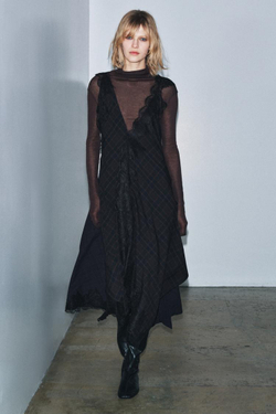 ZARA ПЛАТЬЕ С КОМБИНИРОВАННЫМ КРУЖЕВОМ — ZW COLLECTION LIMITED EDITION, МОРСКОЙ СИНИЙ