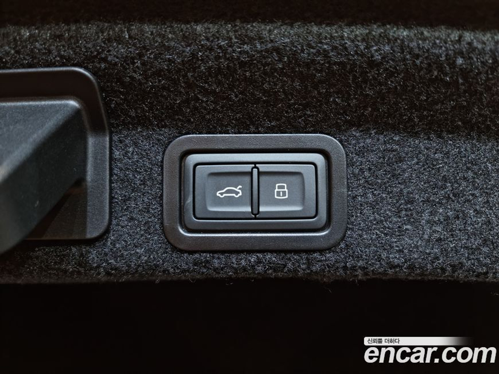 Audi A6 (C8) 40 TDI Premium (09.2023)