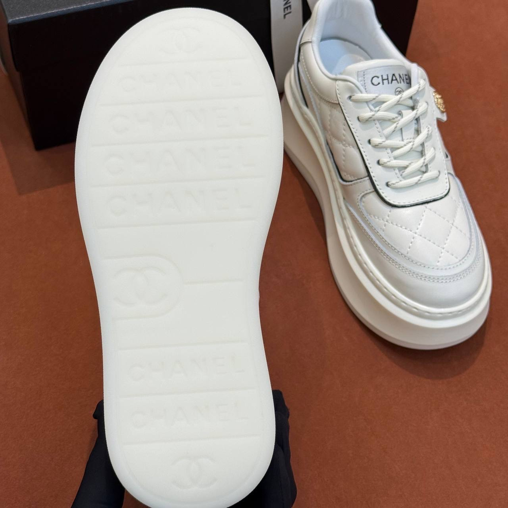 Кроссовки Chanel