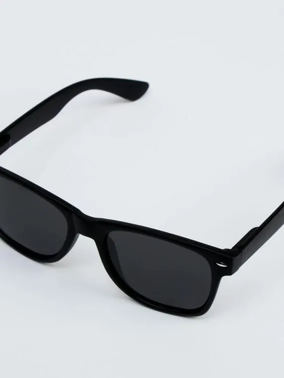 Очки солнцезащитные &quot;OneSun&quot;,14 х 4.5 х 5.5 см, черные 470360