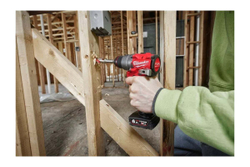 Аккумуляторный шуруповерт Milwaukee M12 FDD2-0 4933479872