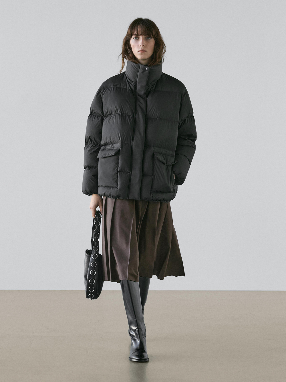 Massimo Dutti Стеганая куртка, черный