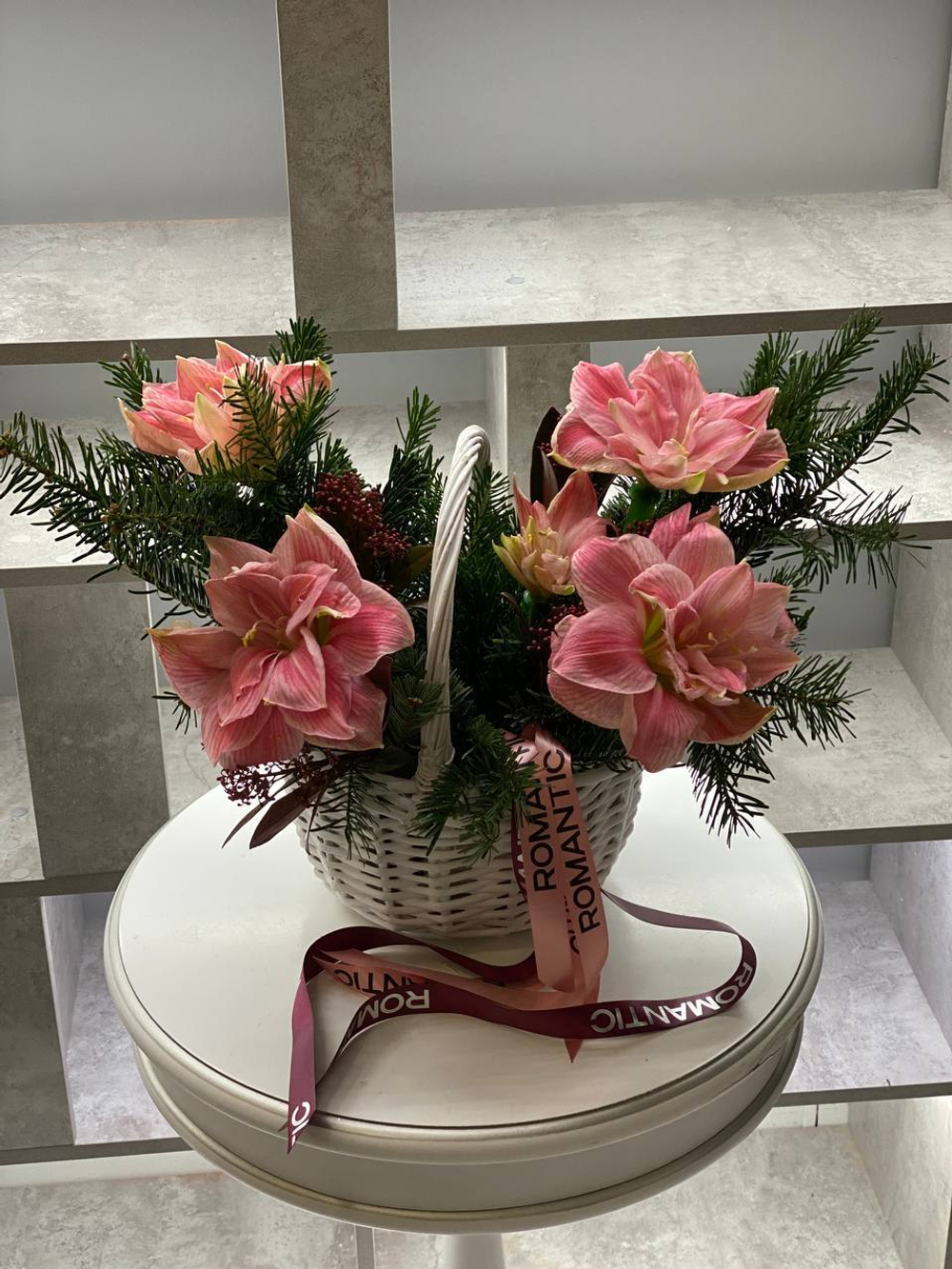 Цветочная корзина "Барбариска"