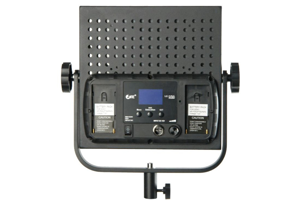 Осветитель студийный Falcon Eyes LE-576A RGBW светодиодный