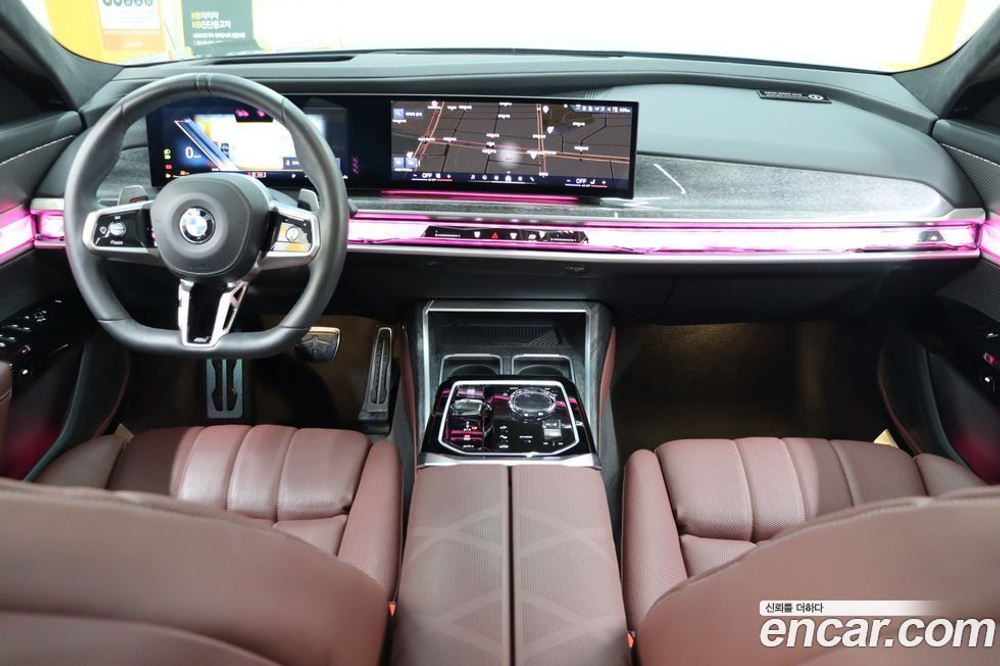 BMW 7 Series (G70) 740i sDrive M Sports (12.2022)