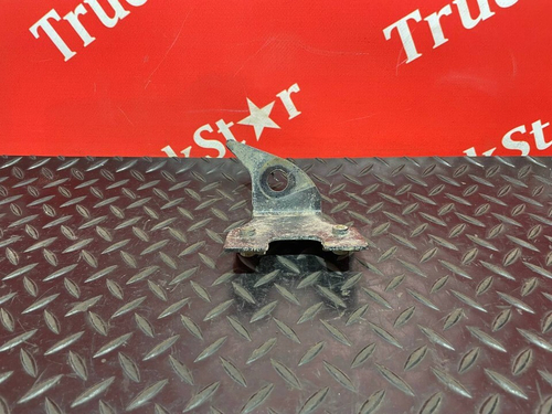 Кронштейн тормозных трубок