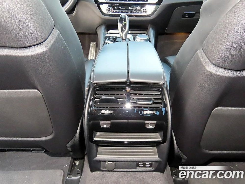 BMW 5 Series (G30) 523d xDrive M Sports (04.2021)