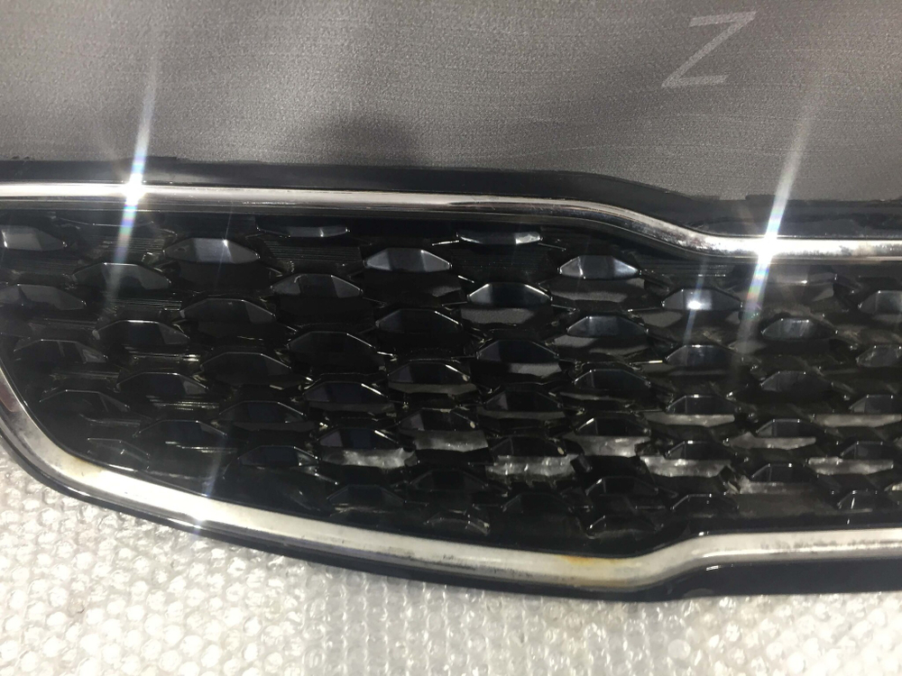 Kia Cerato 3 Рестайл решетка радиатора Б/У Оригин 86350A7810
