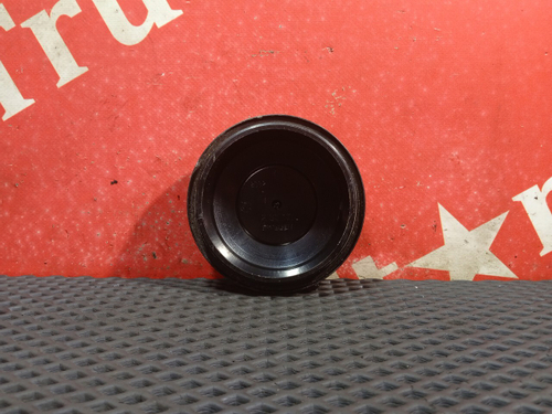 Крышка ступицы передней