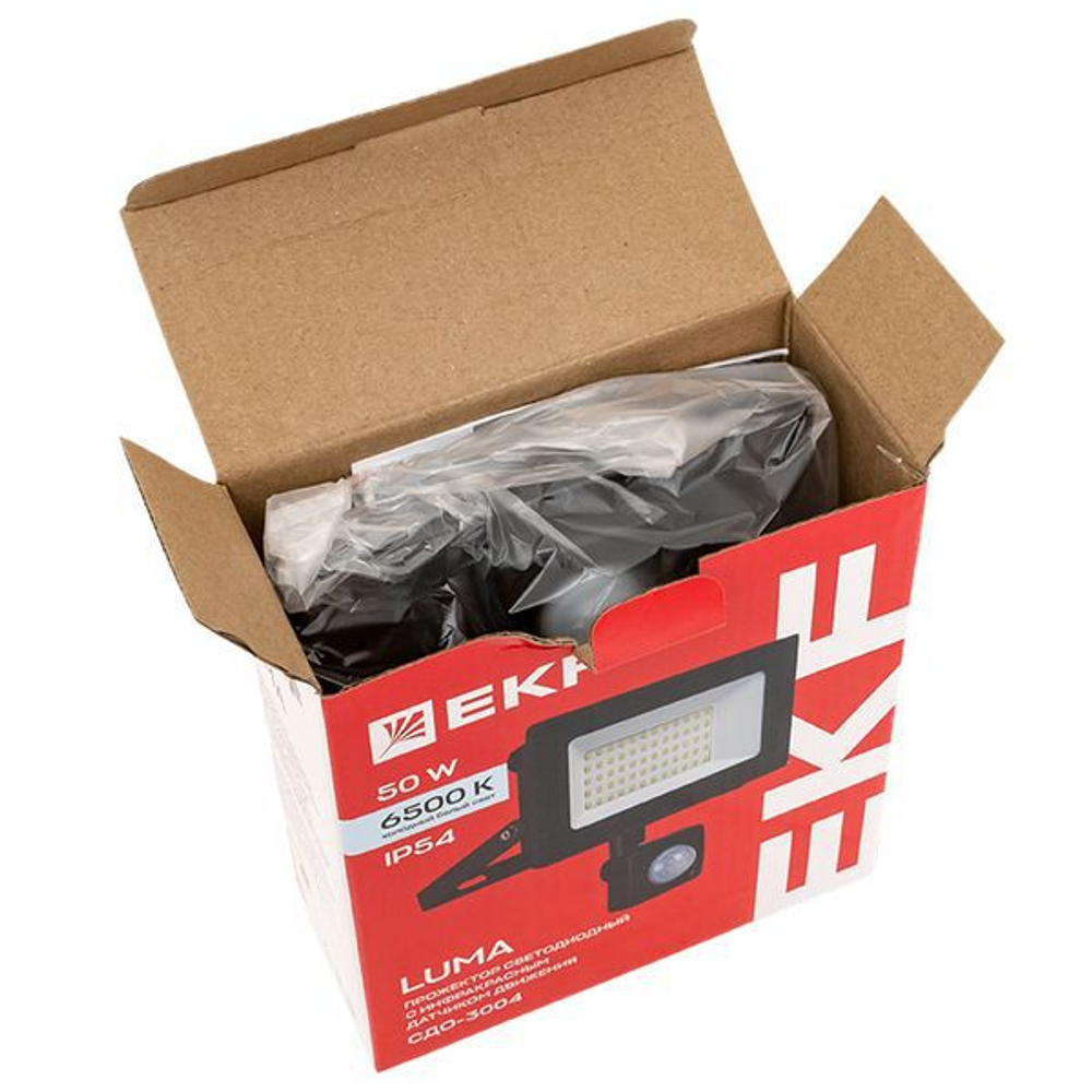 Прожектор светодиодный СДО-3004 50Вт 6500К IP54 с инфракрасным датчиком движения EKF FLL-3004-50D-6500