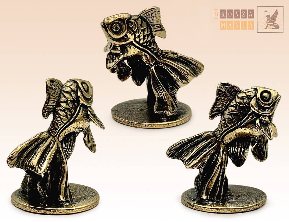 фигурка Золотая рыбка на подставке