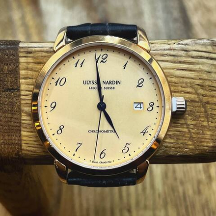 Часы Ulysse Nardin