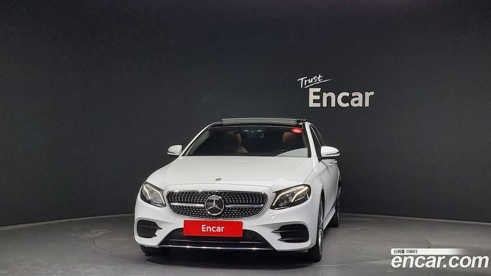 Mercedes-Benz E-Class W213 E350 4MATIC AMG Line (10.2019)