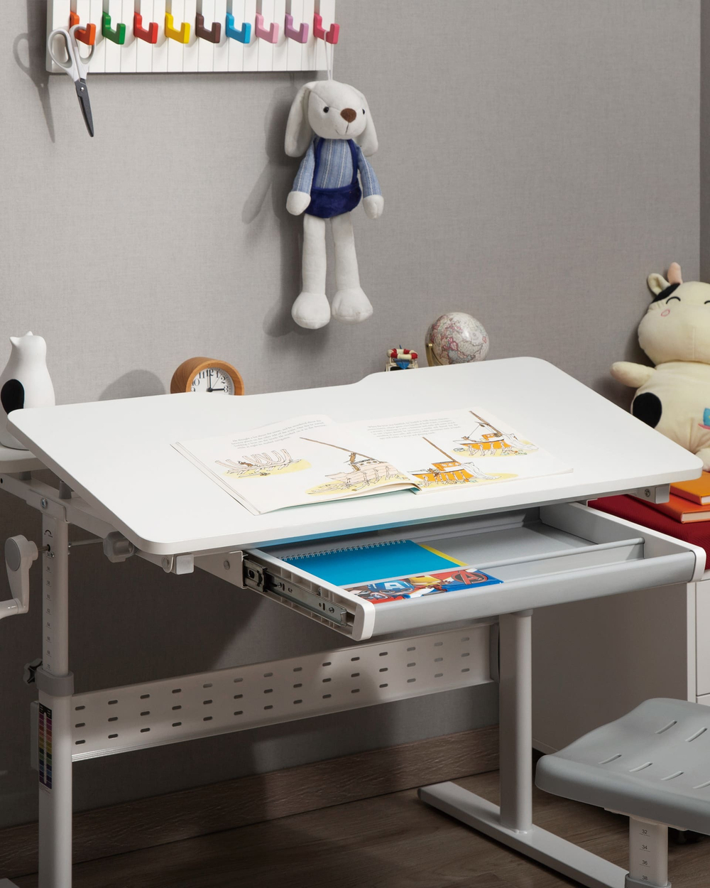 Парта растущая E601 клен