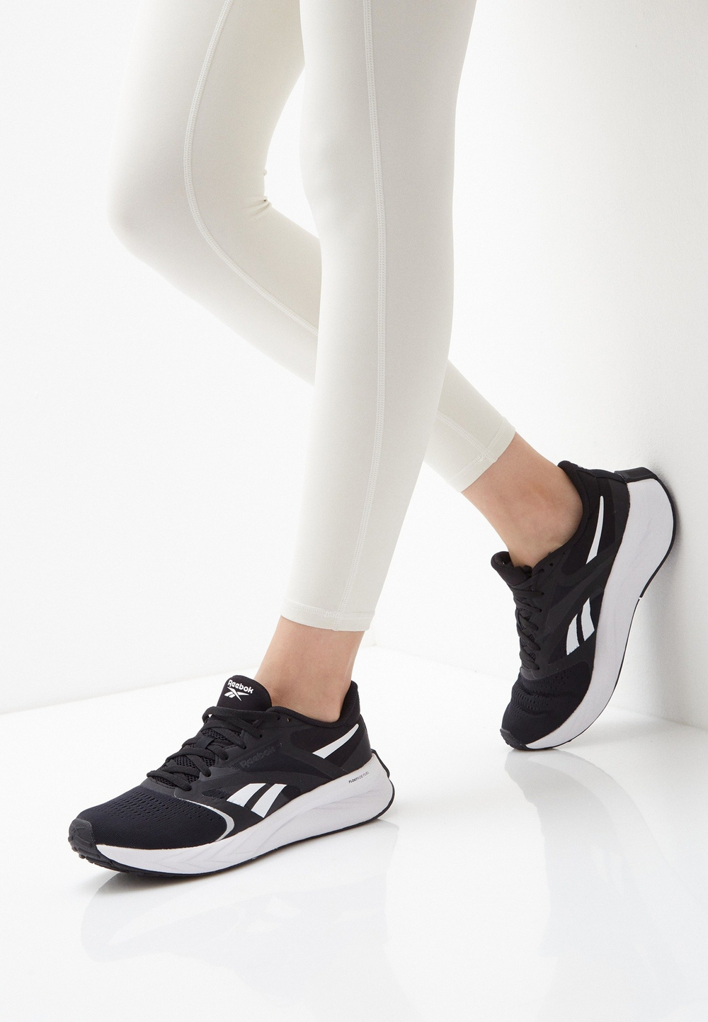 Кроссовки женские REEBOK ENERGEN TECH PLUS 2