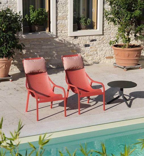 Лаунж-кресло пластиковое с подушкой Net Lounge