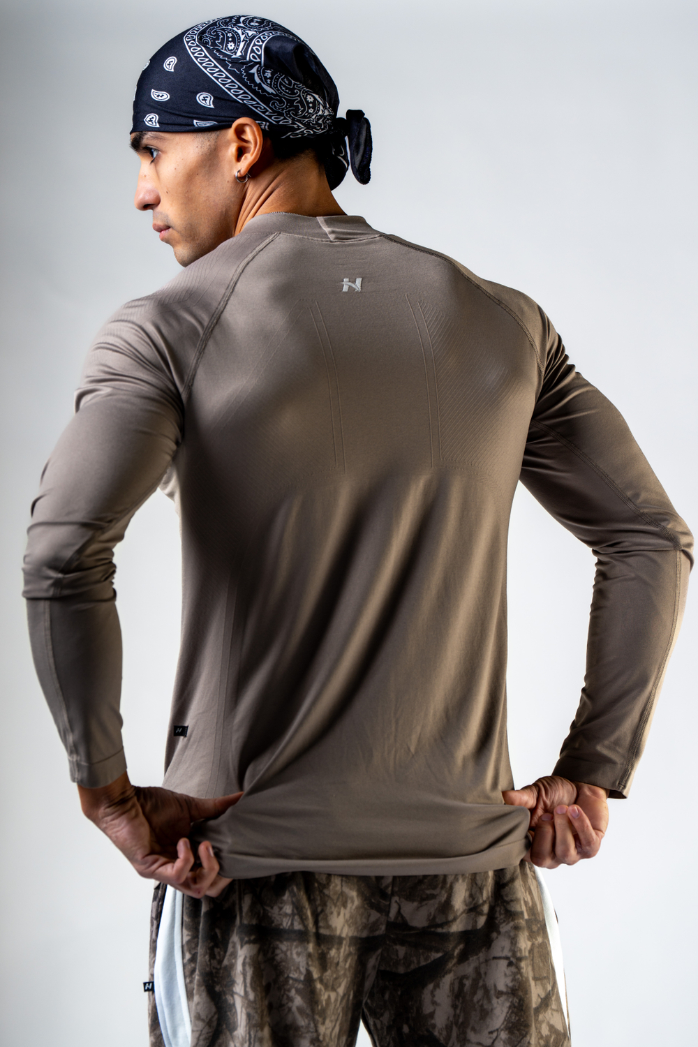 Лонгслив Seamless Long-Sleeve Top POWER 901 Кремовый