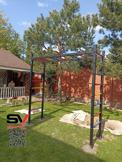 Монтаж уличной шведской стенки Sv Sport Рукоход (4 вертикальных столба)