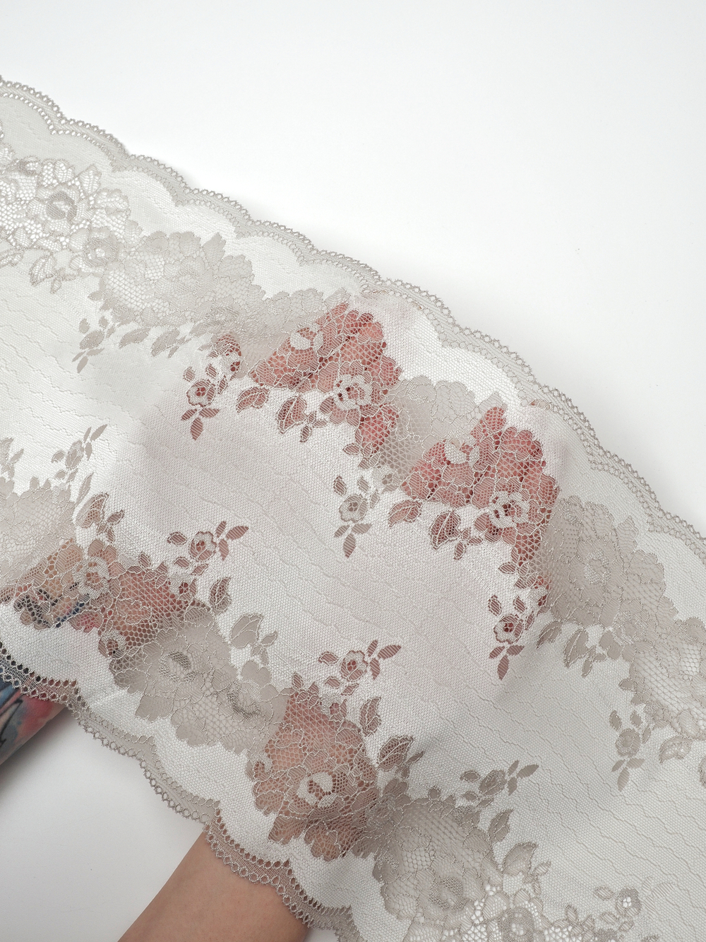 Эластичное кружево для белья серо-бежевое ширина 23 см