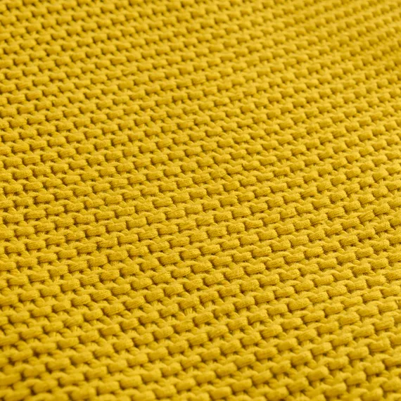 Плед из хлопка жемчужной вязки горчичного цвета Essential, 130х180 см