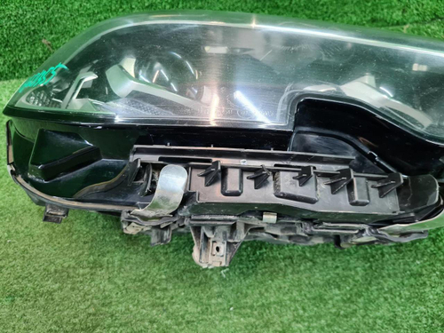Фара правая BMW 3er G20 (2018-2022) LED