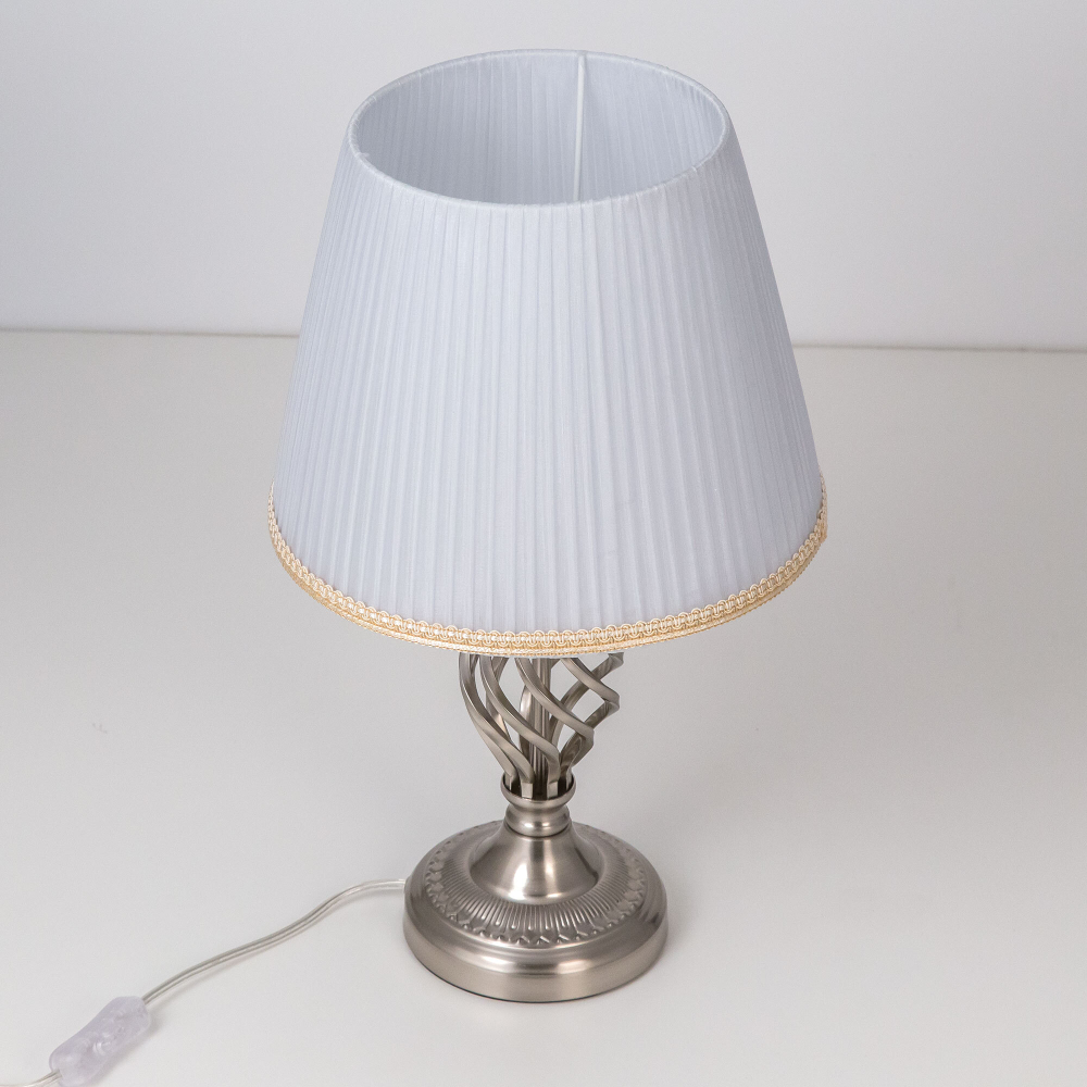 Citilux Вена CL402811 Настольная лампа с абажуром Хром