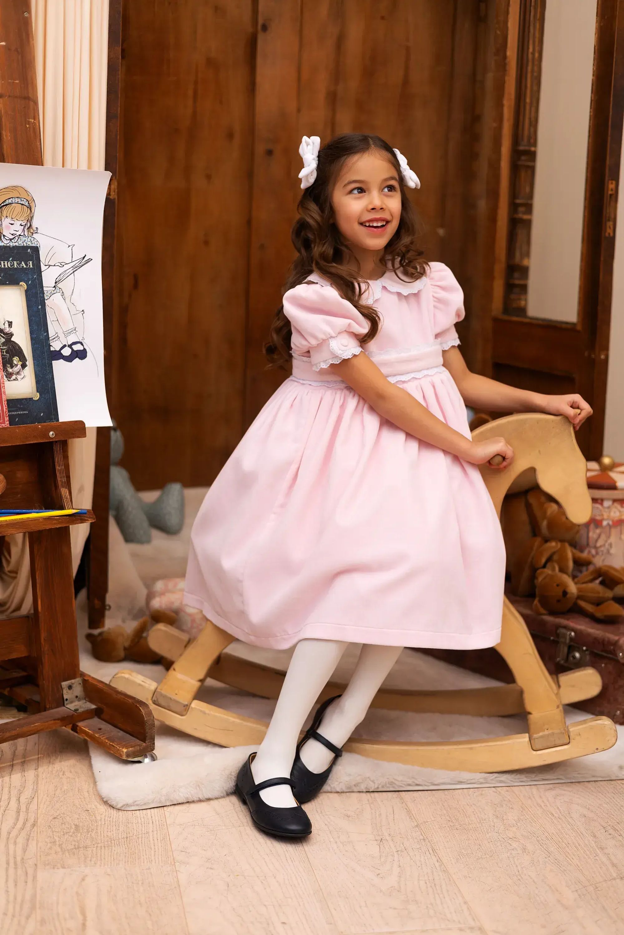 Шарлотта Розовый бархат с кружевом